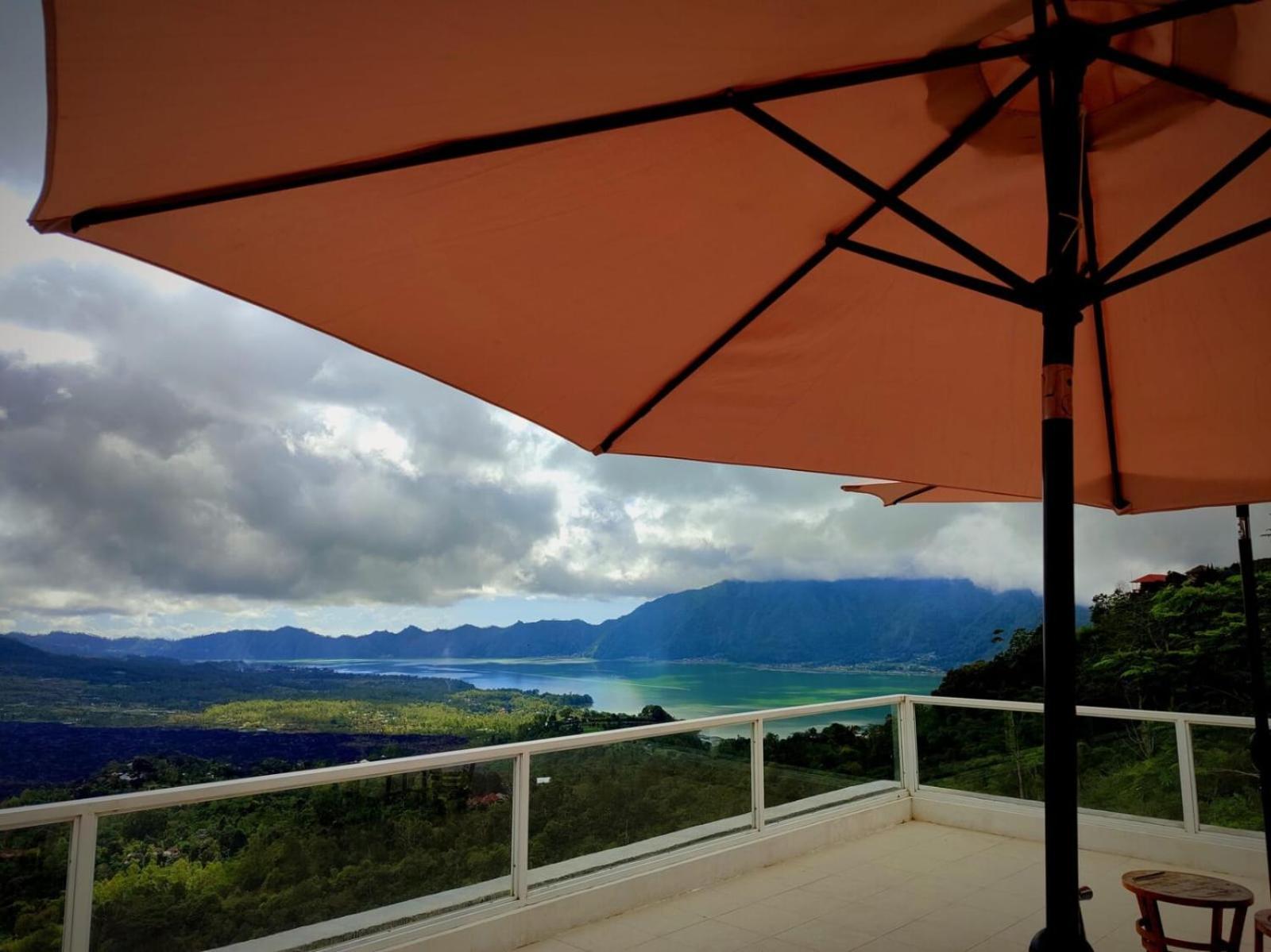 Batur View - Loft Homestay